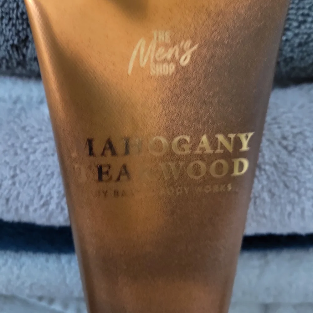 Mens BBW Mahogany Teakwood Body Cream 8oz - Picture 5 of 5